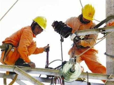 Tiếp tục cắt điện nhiều nơi trên địa bàn Hà Nội