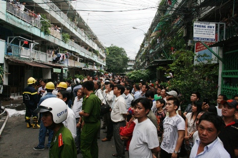 TP.HCM, chung cư Ngô Gia Tự, cháy, PCCC, nhà khoá trái cửa, quận 10