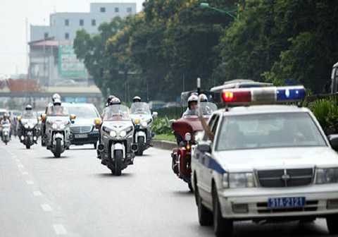 Kiểm tra, xe biển xanh, Hà Nội, Nick