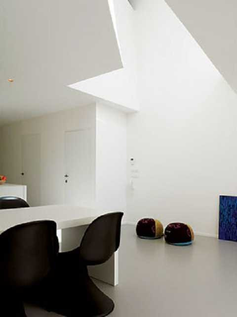 Nhà ống tình yêu