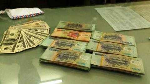 Tang vật vụ án.