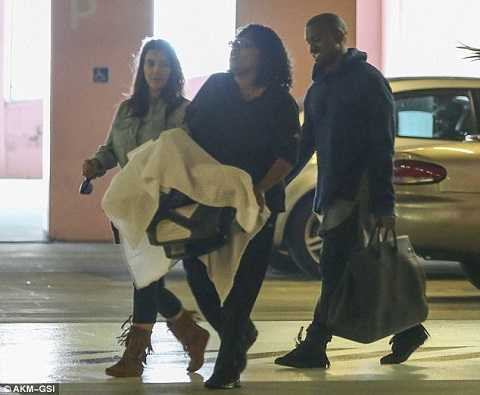 Kim siêu vòng ba tái xuất sau sinh con