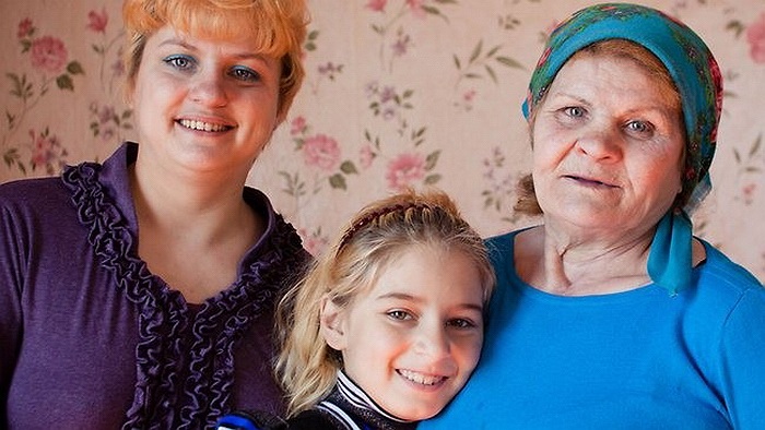 Bà Lyudmila Steblitskaya (62 tuổi) ở Nga là người 2 lần thoát khỏi lưỡi hái tử thần. Bà đều sống lại sau khi được bác sĩ tuyên bố đã chết vào tháng 11/2011 và tháng 10/2012. Trong trường hợp thứ nhất, bà Steblitskaya được tuyên bố đã chết sau khi ốm 