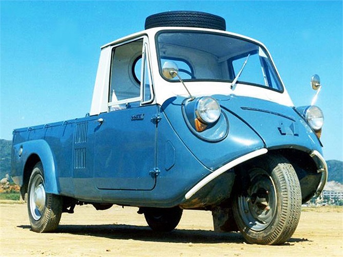 Trong 10 năm sản xuất, Mazda đã bán được 280.000 chiếc K360, một con số đáng nể tại một thị trường nhỏ như Nhật vào thời điểm đó. Sau 10 năm tồn tại, K360 được thay thế bằng đàn em R360, một chiếc ôtô thực sự của Mazda. 