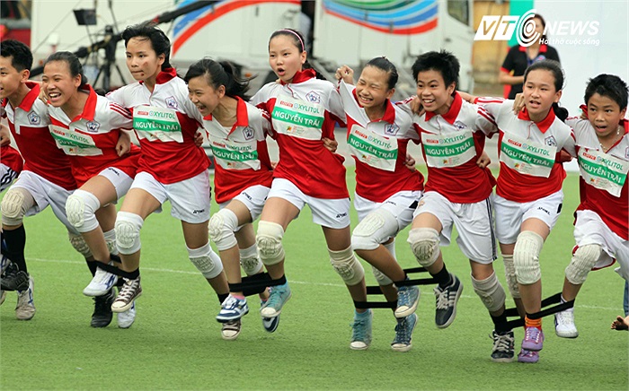 Đội trường THCS Nguyễn Trãi tăng tốc.