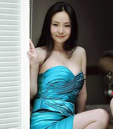 Lễ đính hôn của Can Lộ Lộ sẽ có nụ hôn kéo dài 15 phút?