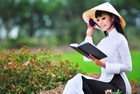 Lê Kiều Như kiện Apple