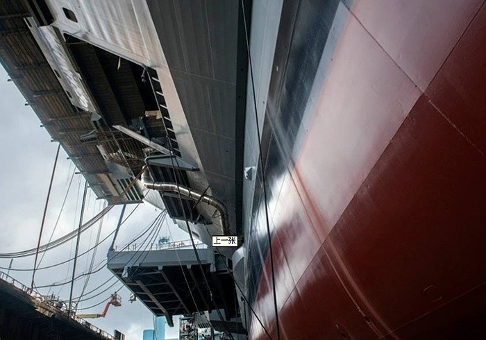 USS Gerald R.Ford động cơ hạt nhân được xem là con tàu đắt nhất thế giới