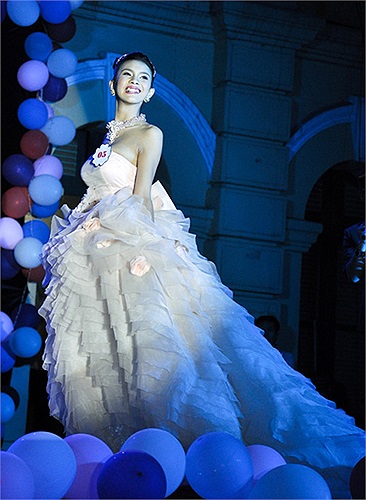 Trẻ trung và duyên dáng