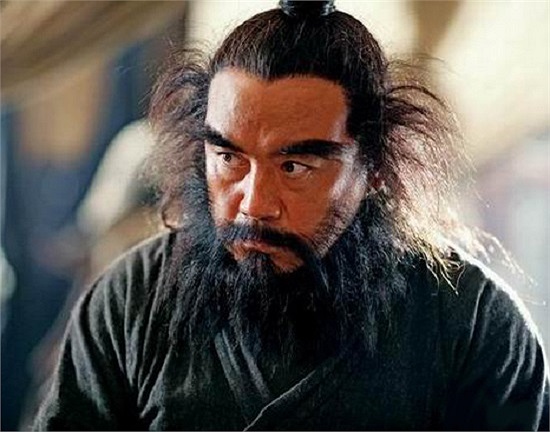 Đối với khán giả Việt Nam, Tàng Kim Sinh còn có một vai diễn quen thuộc khác.