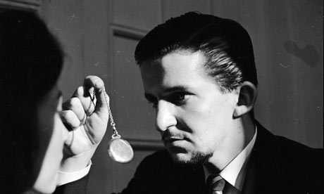 thôi miên phá án