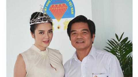 Lý Nhã Kỳ làm Đại sứ Nữ hoàng trang sức