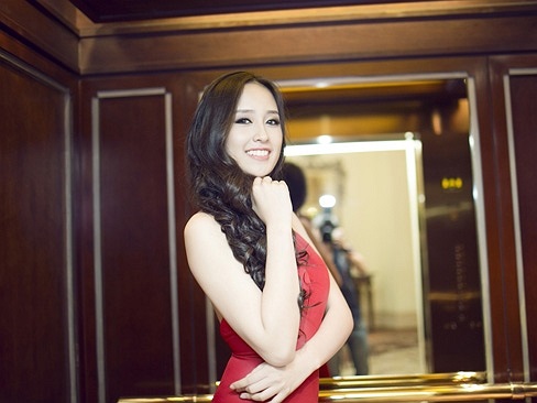 Số đo hình thể ngày càng được hoa hậu chăm chút hơn với vòng ngực nở nang, vòng eo thon gọn hơn.