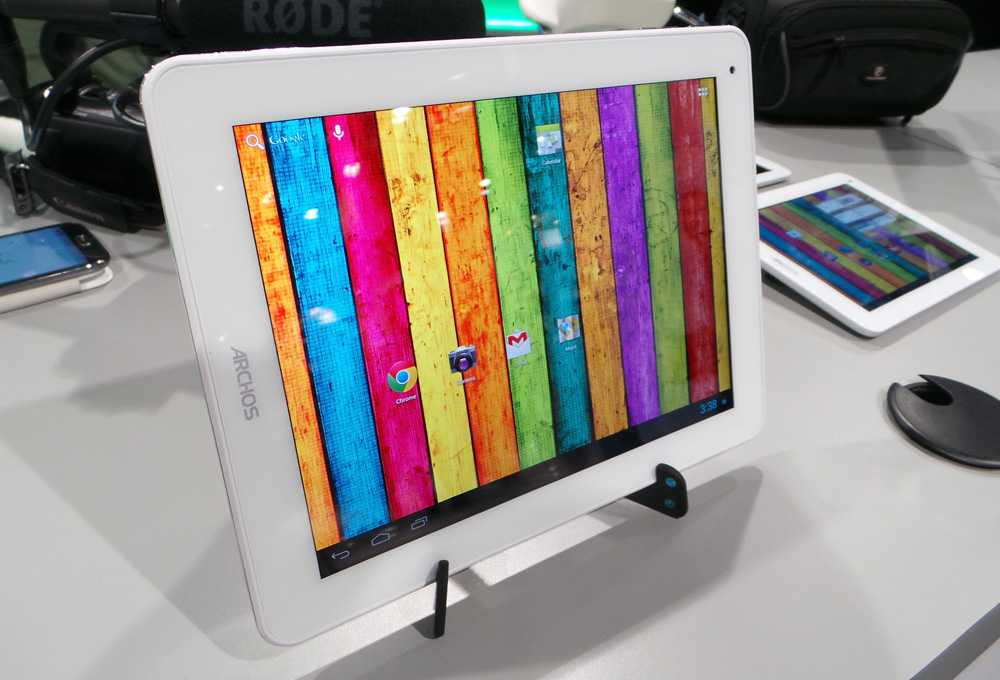 Máy tính bảng rẻ tràn ngập thị trường Việt