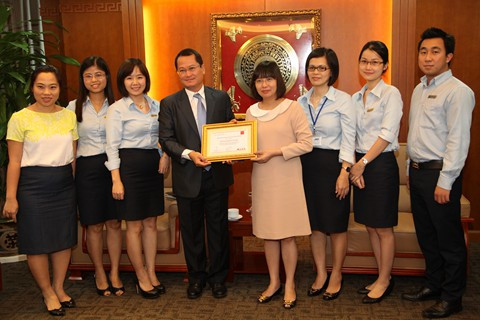  MB nhận giải thưởng thanh toán quốc tế xuất sắc của Wells Fargo