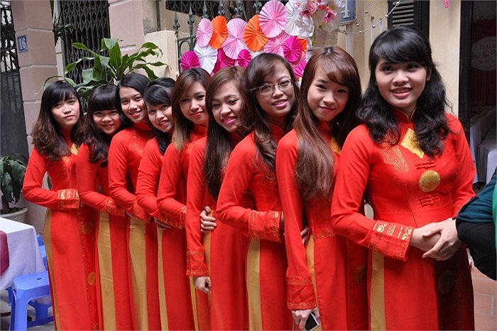 Cùng chờ đợi đám cưới hạnh phúc trăm năm của cặp đôi Đinh Tiến Dũng - Hồng Nga.