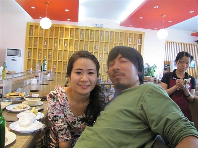 Một số hình ảnh đời thường được cặp đôi chia sẻ trên trang cá nhân.