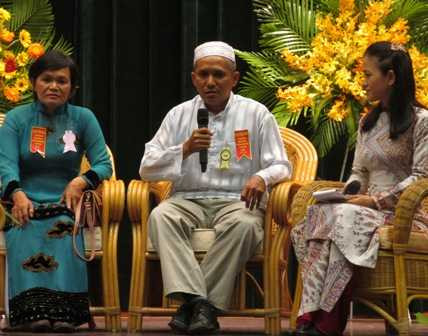 gia đình hiếu học