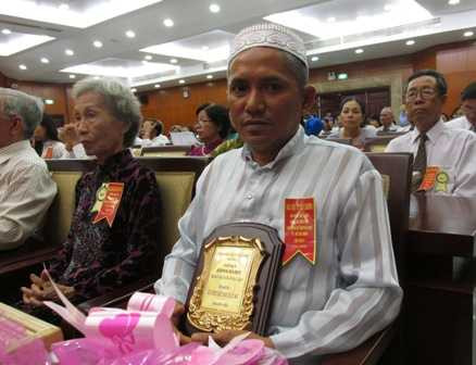 gia đình hiếu học