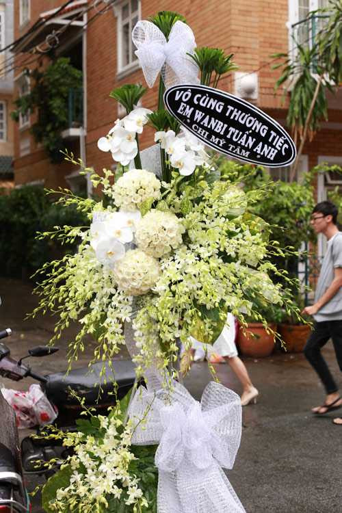 Đám tang Wanbi Tuấn Anh