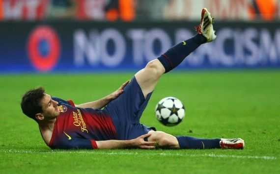 Messi quá nhạt trước hàng thủ Bayern.