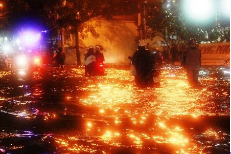 lập thu, miền Bắc, mưa giông, dải hội tụ nhiệt đới, vùng xoáy áp thấp, mưa giông, sạt lở đất