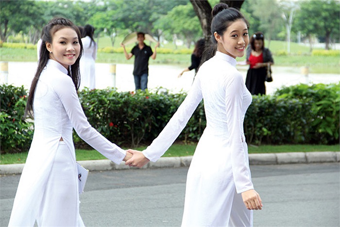 Khánh Vân được mọi người yêu mến vì sự thân thiện, hòa đồng