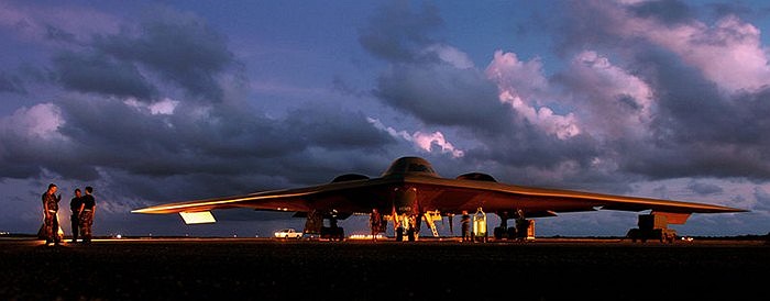 Máy bay B-2 ở căn cứ Mỹ tại đảo Guam