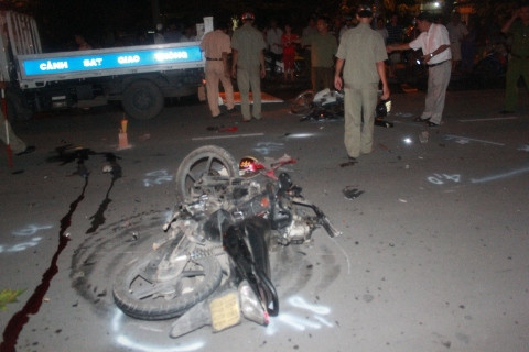 TP.HCM, tai nạn, kinh hoàng, Tân Phú, Hóc Môn, Quốc lộ 22, chết