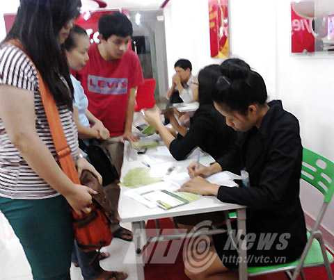 người khổng lồ