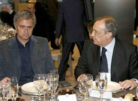 Mourinho và chủ tịch Perez