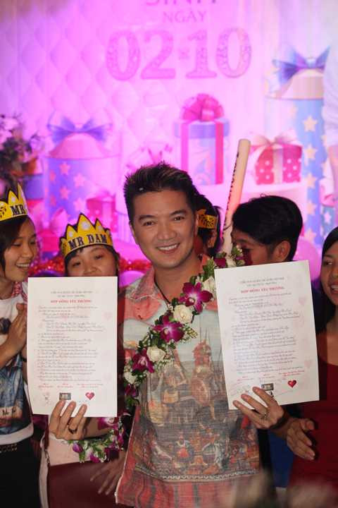 sinh nhật Đàm Vĩnh Hưng