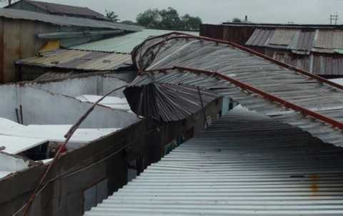 TP.HCM, mưa lớn, lốc, giớ, cây xanh bật góc, tốc máy