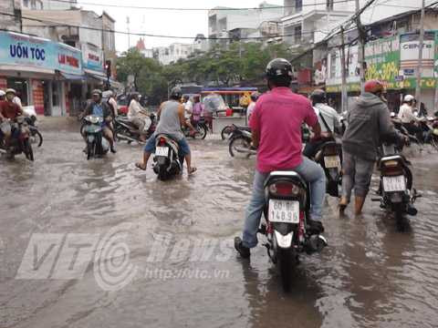 ngập nước, triều cường, lũ, mưa bão