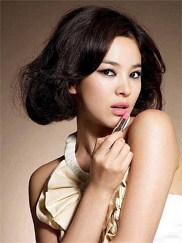 Tuy nhiên chuyện tình đẹp cũng nhanh chóng kết thúc trong sự nuối tiếc của người hâm mộ.