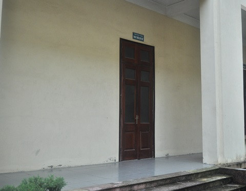 Nổ súng bắn 5 cán bộ: Lời kể người thoát khỏi họng súng