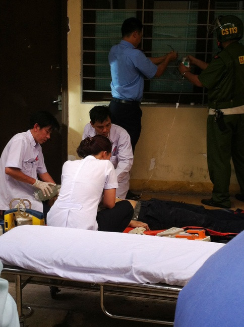 nhảy lầu, tự tử, sinh viên, trường Đại học Sư phạm TPHCM