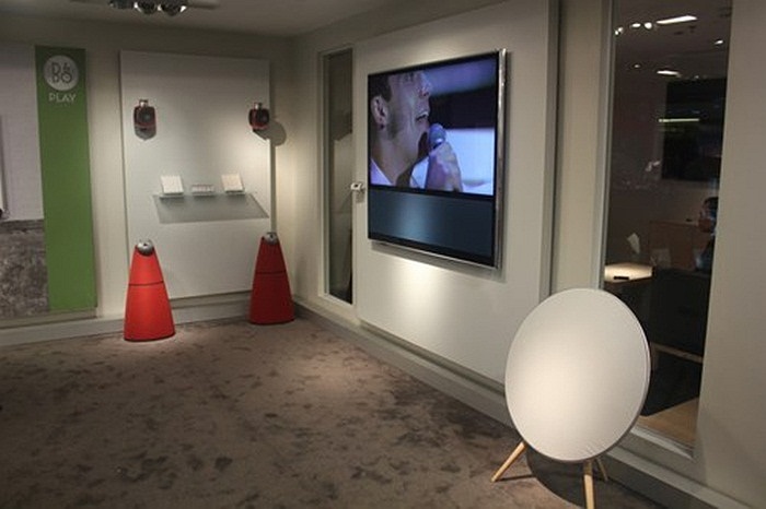 Bang & Olufsen trình diễn hàng loạt các hệ thống nghe nhìn cao cấp và đắt tiền mới của mình. 
