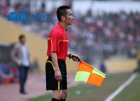 Tro ly Do Manh Ha o Lach Tray