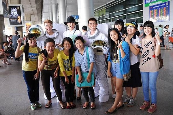 Nhờ tài quản lý khéo léo của mình mà Ngô Thanh Vân đã tạo nên một nhóm nhạc thần tượng.