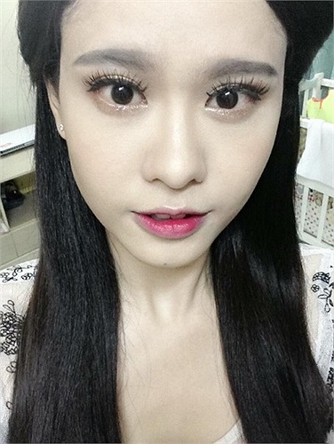 Trương Quỳnh Anh và Tim đang rất hạnh phúc với tổ ấm của mình.