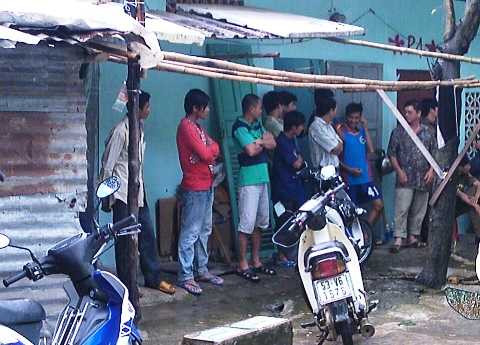 Bình Dương, phòng trọ, phát hiện, người đàn ông, chết, khóa trái cửa