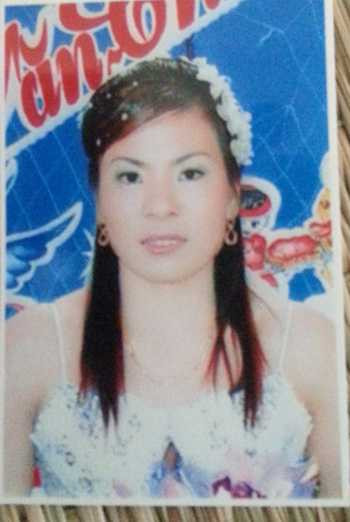 tạt axit, xô axit, bến xe buýt