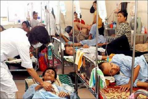 Nguy cơ “dính”… “vi khuẩn ăn thịt người” từ quán vỉa hè