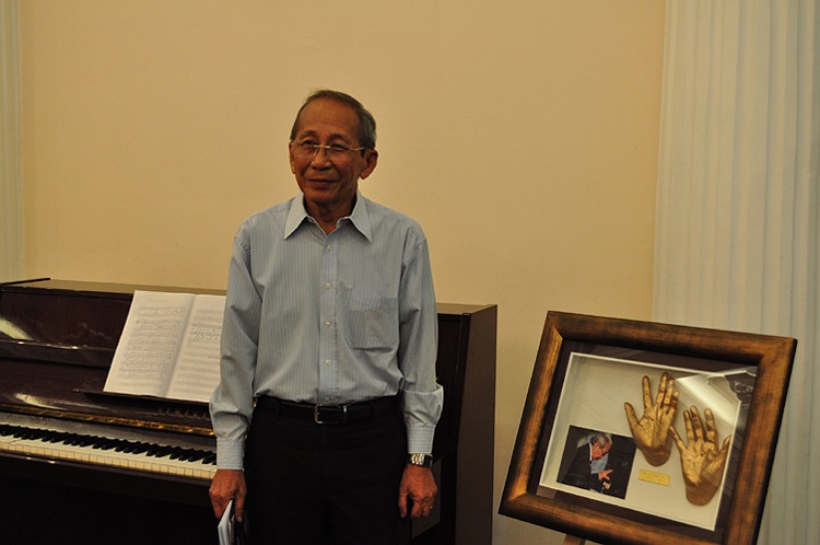 Hôm nay 23/6, triển lãm Bàn tay thiên thần - Tấm lòng vàng đã khai mạc tại khách sạn Continental Saigon (Đồng Khởi, Q.1, TP HCM) 