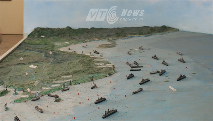 Sa bàn đường Hồ Chí Minh trên biển 