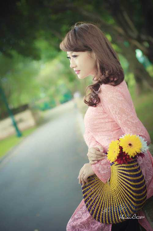 Vẻ đẹp dịu dàng của hoa khôi Tài sắc Phương Đông.