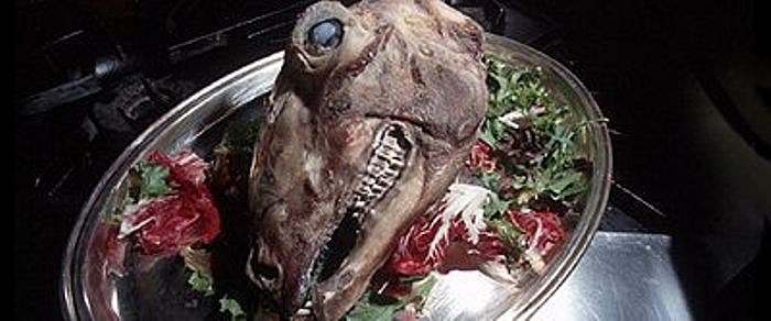 Đầu cừu luộc ở Iraq.