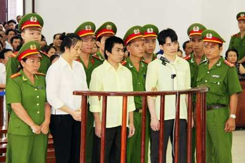 Siêu trộm, sở thích, Đà Nẵng, điệp viên