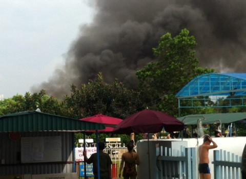 cháy nhà ga, cháy xe bồn, cháy cây xăng, cháy nhà, cháy lớn, khu vui chơi thiếu nhi mỹ đình